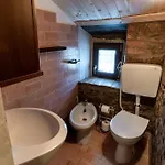 Casa vacanze Casale Viozzi - Con Piscina Nelle Marche Montefalcone Appennino