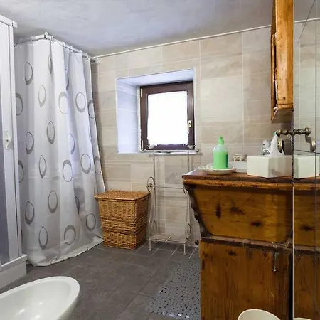 Casale Viozzi - Con Piscina Nelle Marche * Montefalcone Appennino