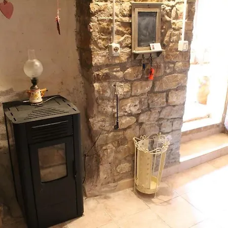 Casale Viozzi - Con Piscina Nelle Marche