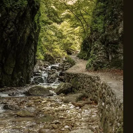 Casale Viozzi - Con Piscina Nelle Marche * Montefalcone Appennino