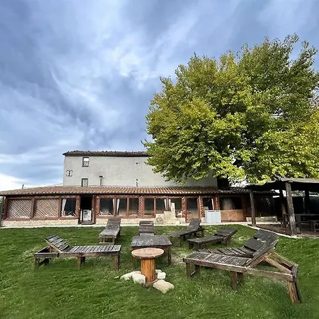 Casale Viozzi - Con Piscina Nelle Marche 펜션 Montefalcone Appennino