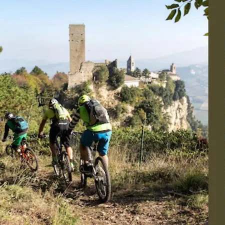 펜션 Casale Viozzi - Con Piscina Nelle Marche Montefalcone Appennino