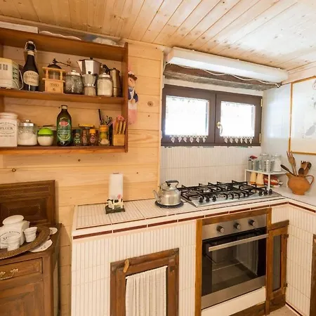 Casale Viozzi - Con Piscina Nelle Marche Casa vacanze Montefalcone Appennino