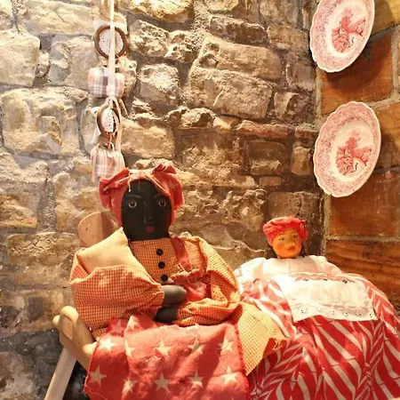 Casale Viozzi - Con Piscina Nelle Marche 펜션 *