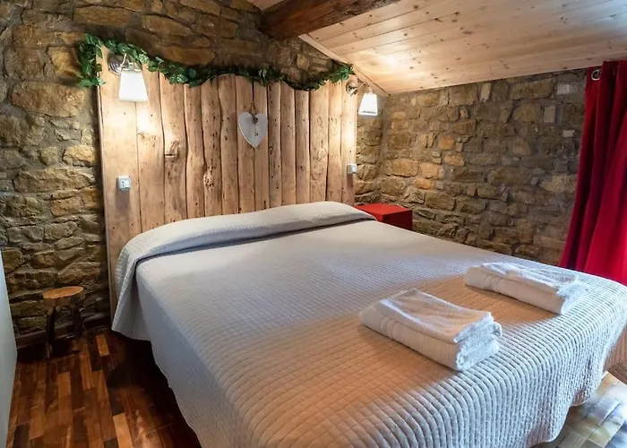 Casale Viozzi - Con Piscina Nelle Marche Semesterbostad Montefalcone Appennino